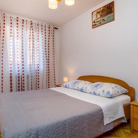 Apartments Franjo 木洛希尼 外观 照片
