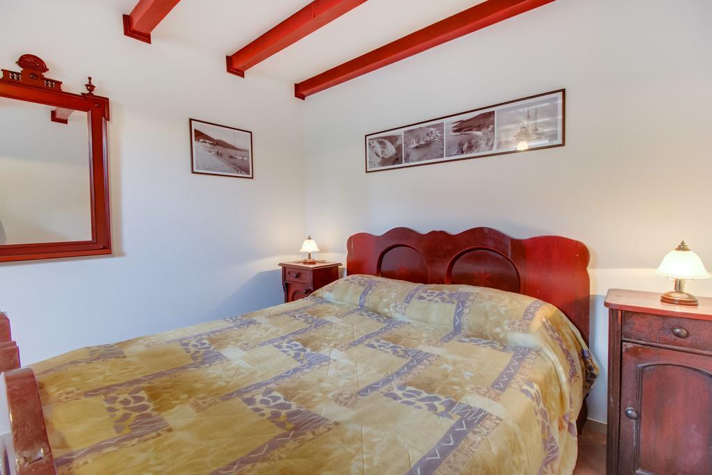 Apartments Franjo 木洛希尼 客房 照片