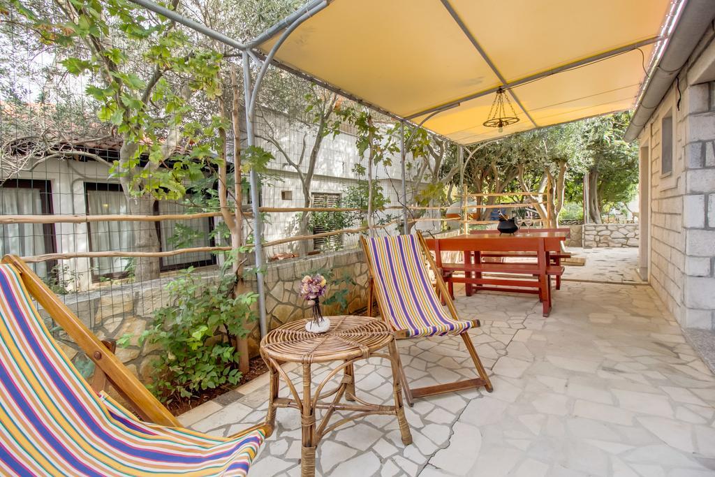 Apartments Franjo 木洛希尼 客房 照片